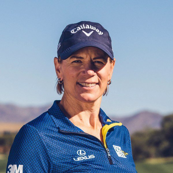 Annika-Sorenstam-600 Annika Charlotta Sörenstam is a Swedish professional golfer regarded as one of the best female golfers in history.